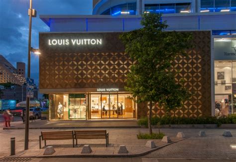 louis vuitton latinoamerica|louis vuitton masaryk.